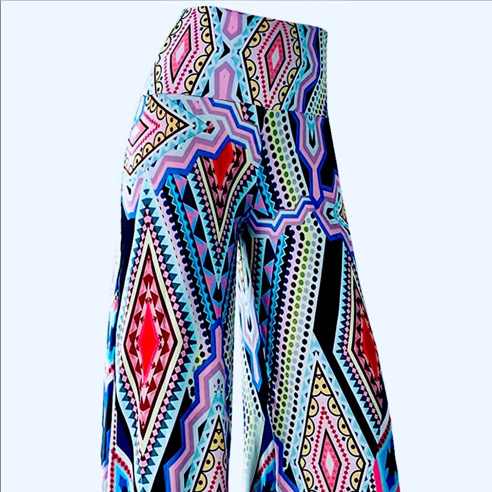 Arolina Stretchy Palazzo Pants NWT Size M